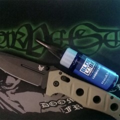 Смазка BENCHMADE 983900F BLUELUBE